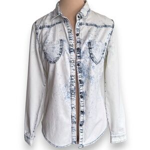 CHARLOTTE RUSSE white acid wash snap front shirt size S
